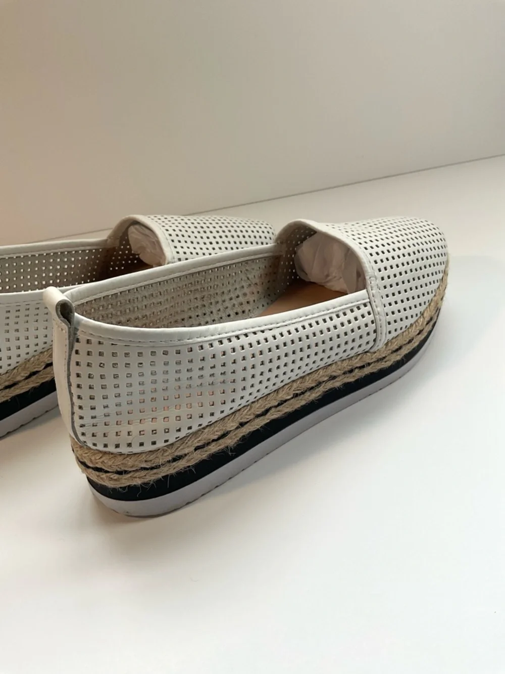 Women’s White Perforated Espadrille Slip On Flats Size 6 Lightweight Comfort